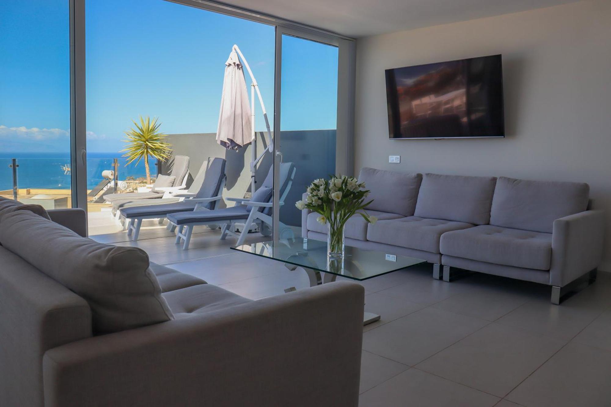 Azure Sky Villa - Panoramic Ocean View, Luxury, San Eugenio Costa Adeje  Buitenkant foto