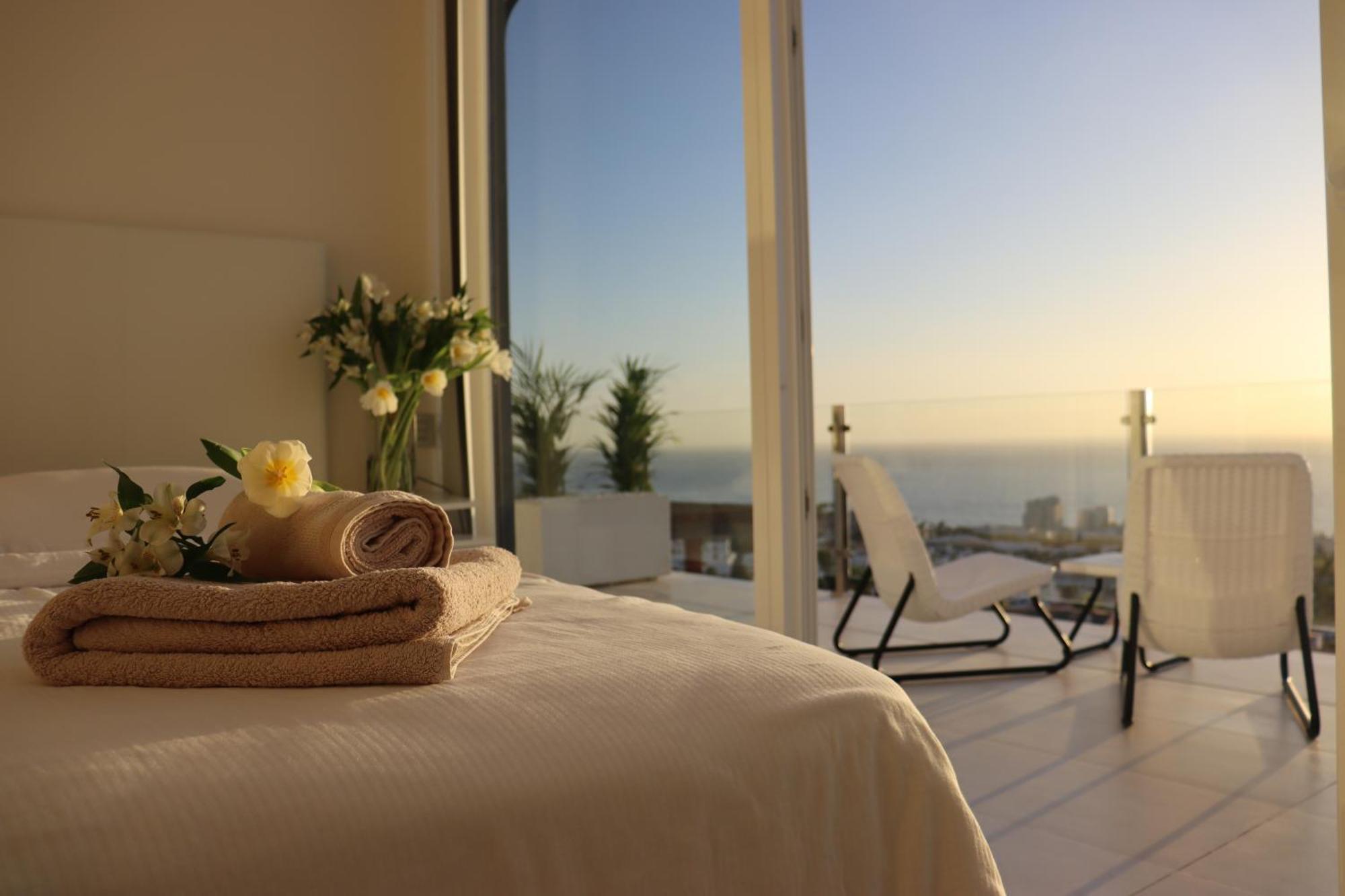 Azure Sky Villa - Panoramic Ocean View, Luxury, San Eugenio Costa Adeje  Buitenkant foto