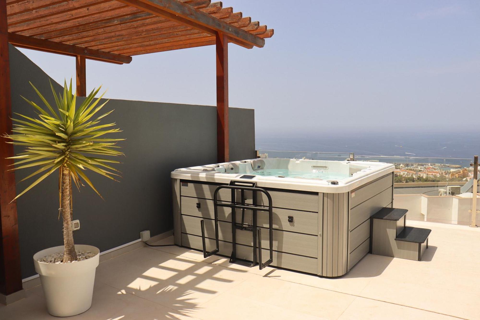 Azure Sky Villa - Panoramic Ocean View, Luxury, San Eugenio Costa Adeje  Buitenkant foto