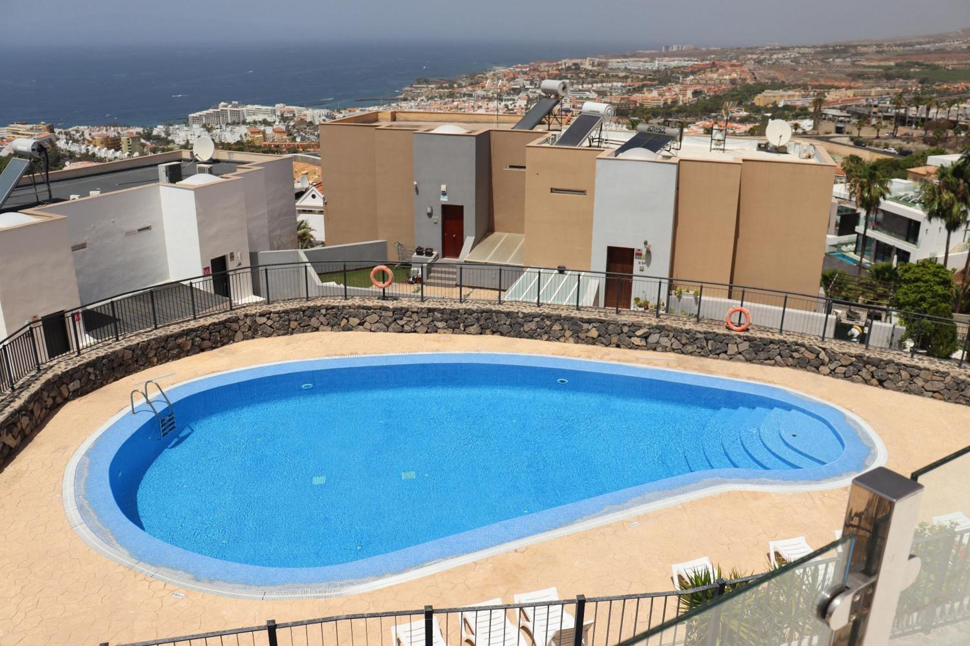 Azure Sky Villa - Panoramic Ocean View, Luxury, San Eugenio Costa Adeje  Buitenkant foto